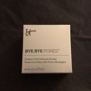 It cosmetics bye bye Pores powder